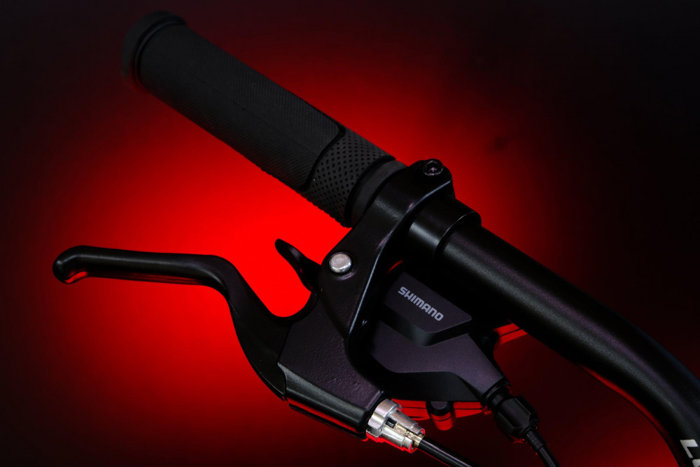 LORAK FAT Safe 26 Матовый Чёрный/Красный рама 19 (на рост 171-182)